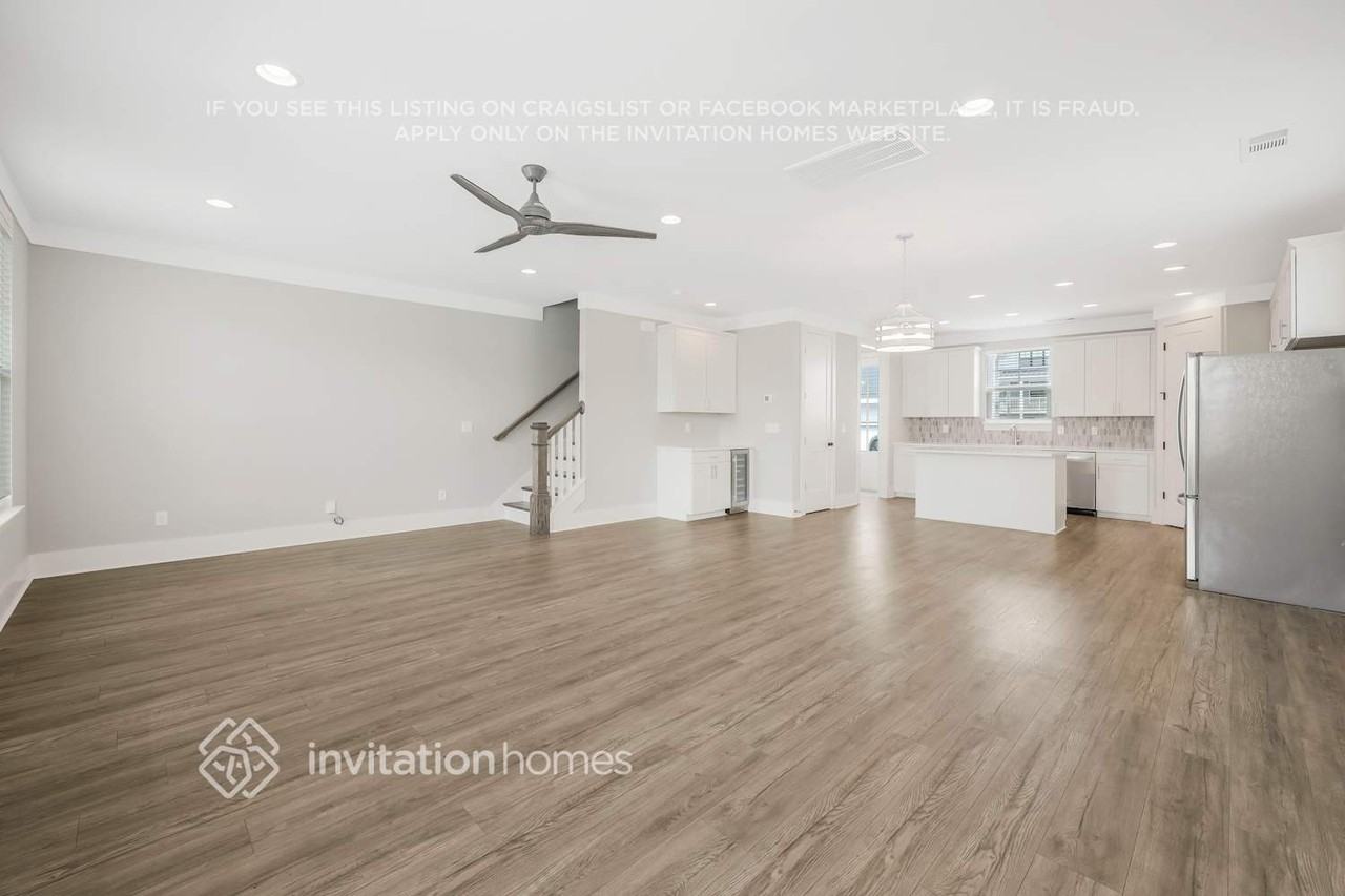 265 Founders Ln - Photo 5 of 26