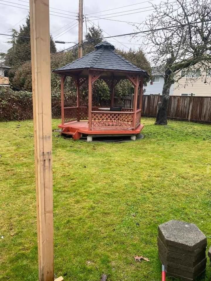 11431 Seacrest Rd - Photo 2 of 17