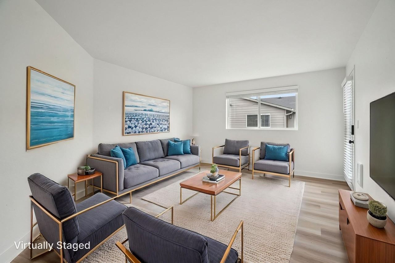 The Arch - Photo 3 of 50