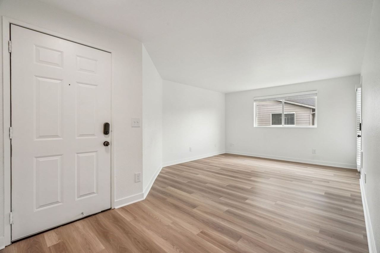 The Arch - Photo 6 of 50