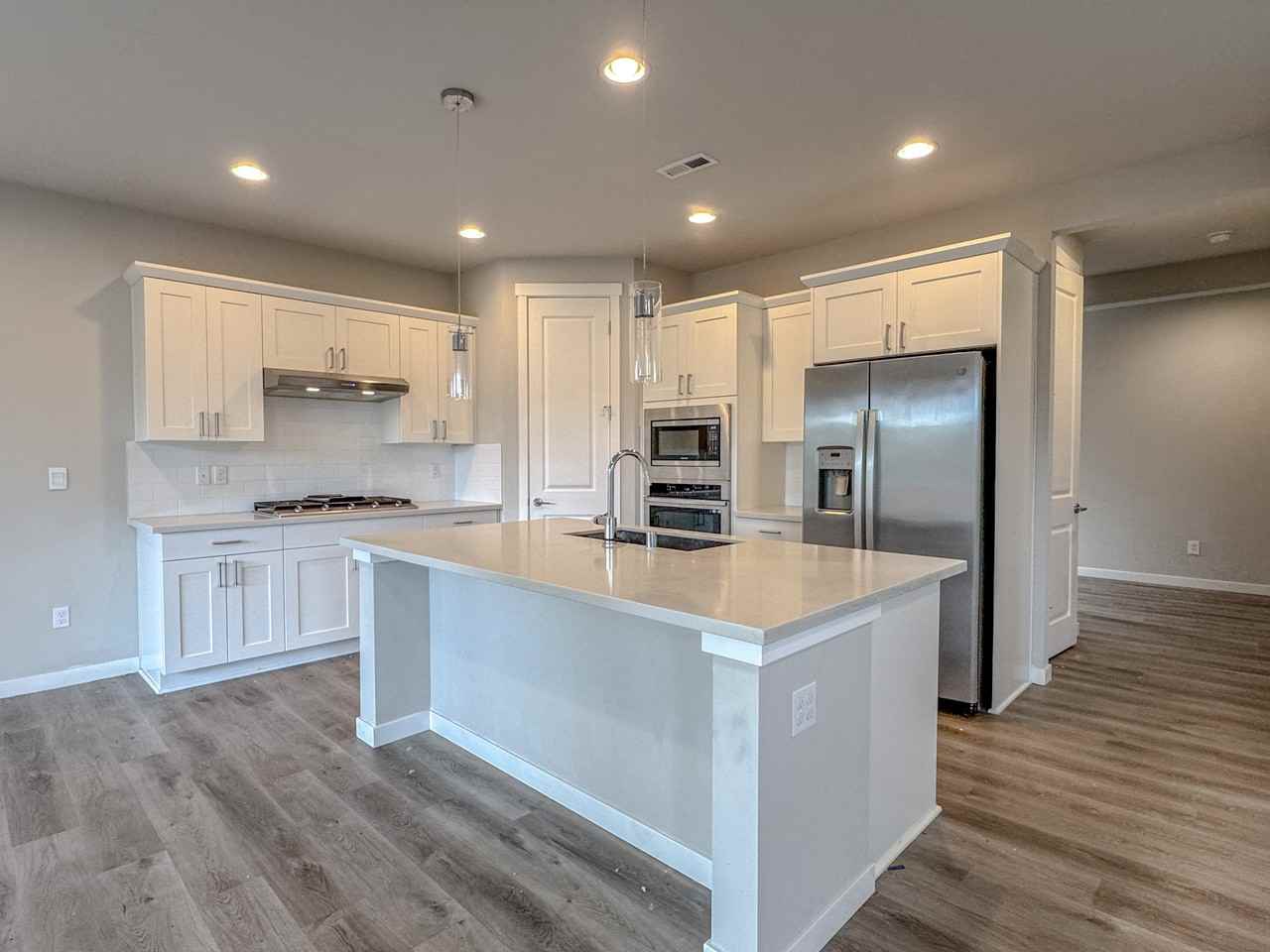 17717 26th Dr Ne #1 - Photo 4 of 40