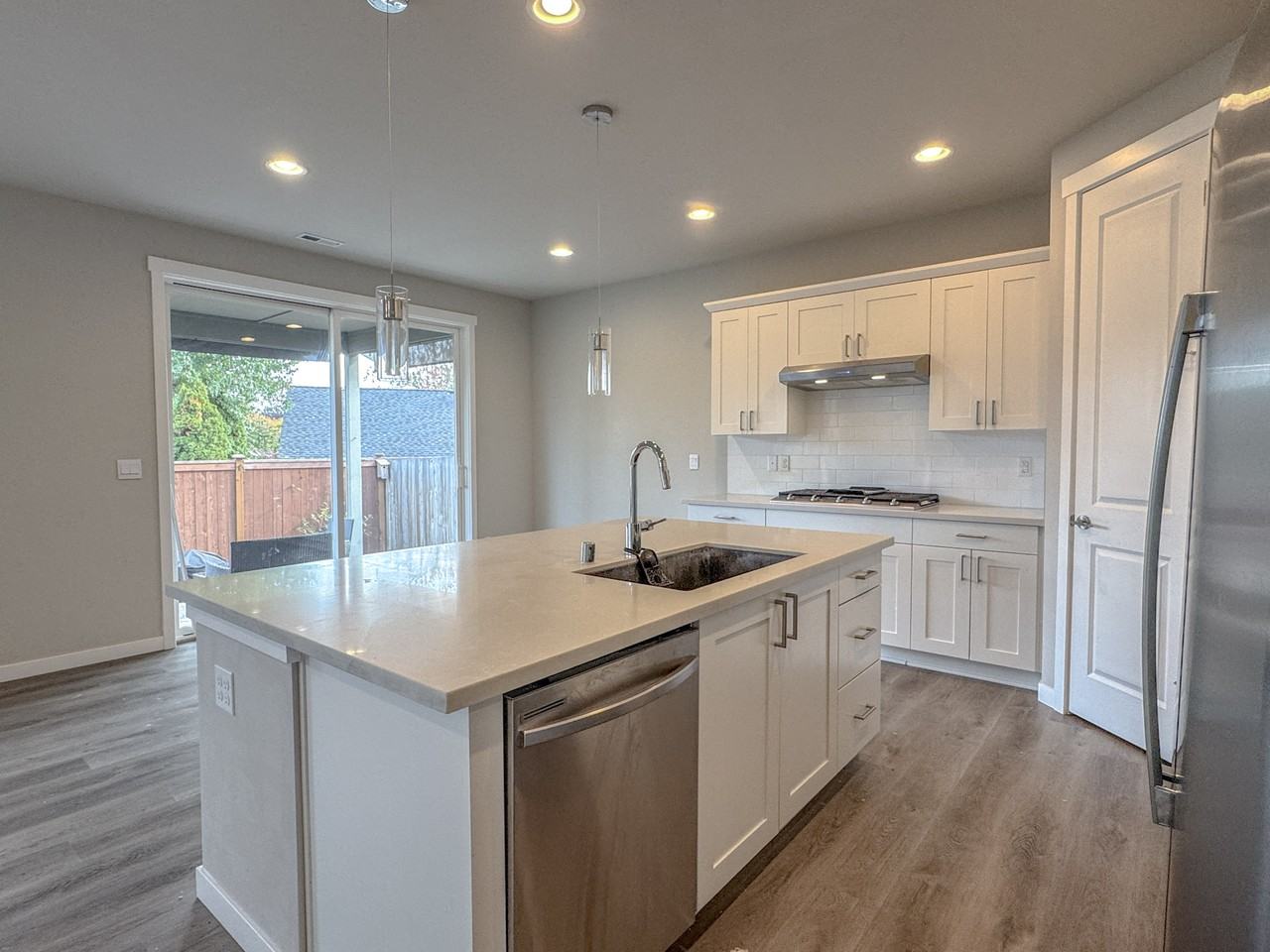 17717 26th Dr Ne #1 - Photo 5 of 40