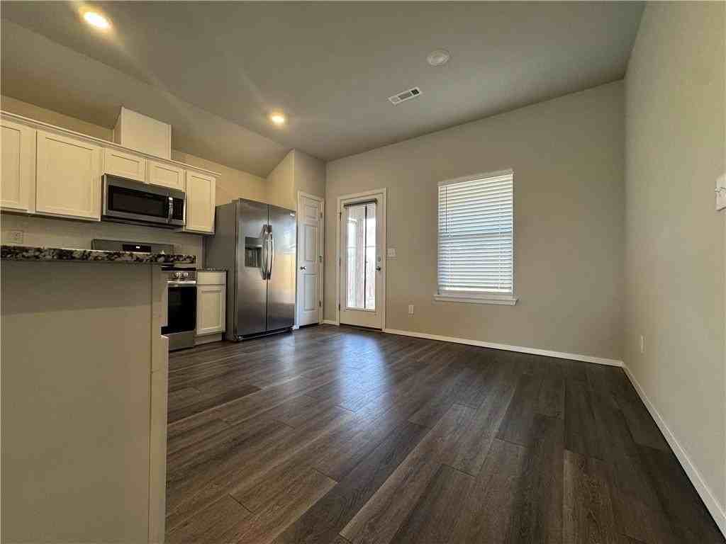 3715 S 2nd Pl - Photo 5 of 21