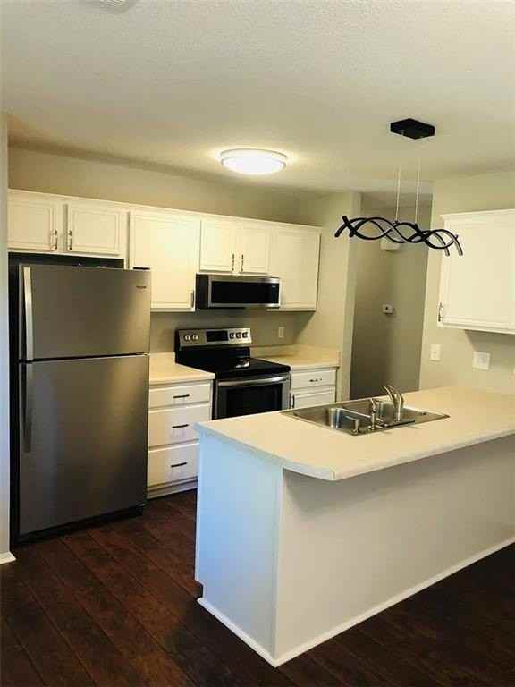 266 Christy Ln - Photo 3 of 6