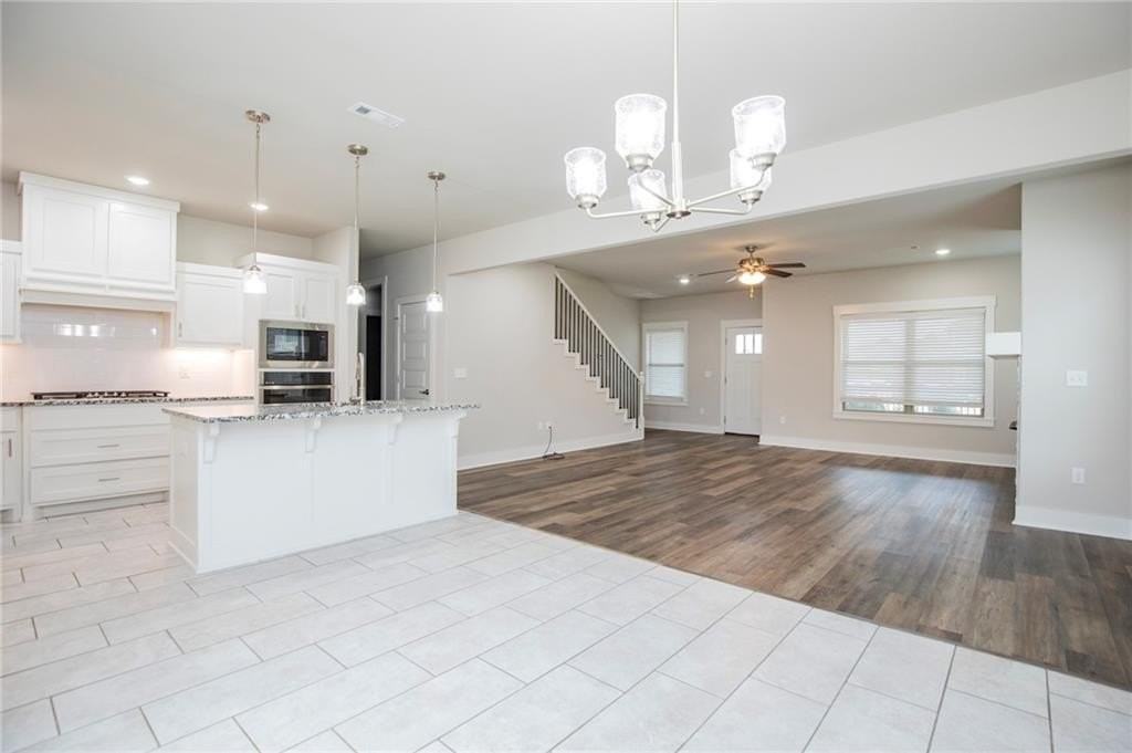 437 Ramsey St - Photo 6 of 22