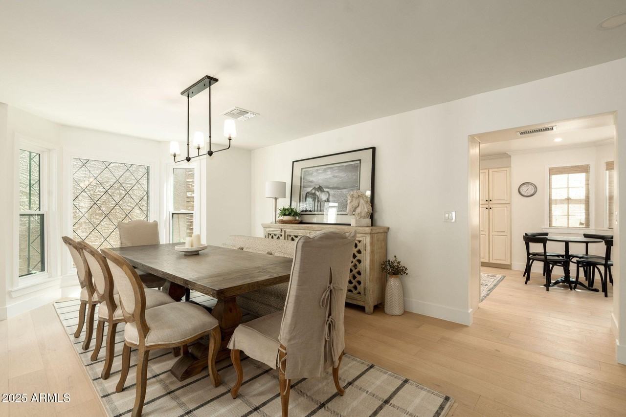 7220 E Buena Terra Way - Photo 6 of 30