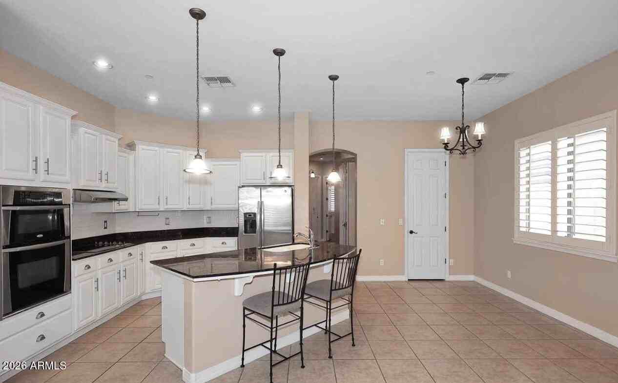 2007 E Topeka Dr - Photo 6 of 29