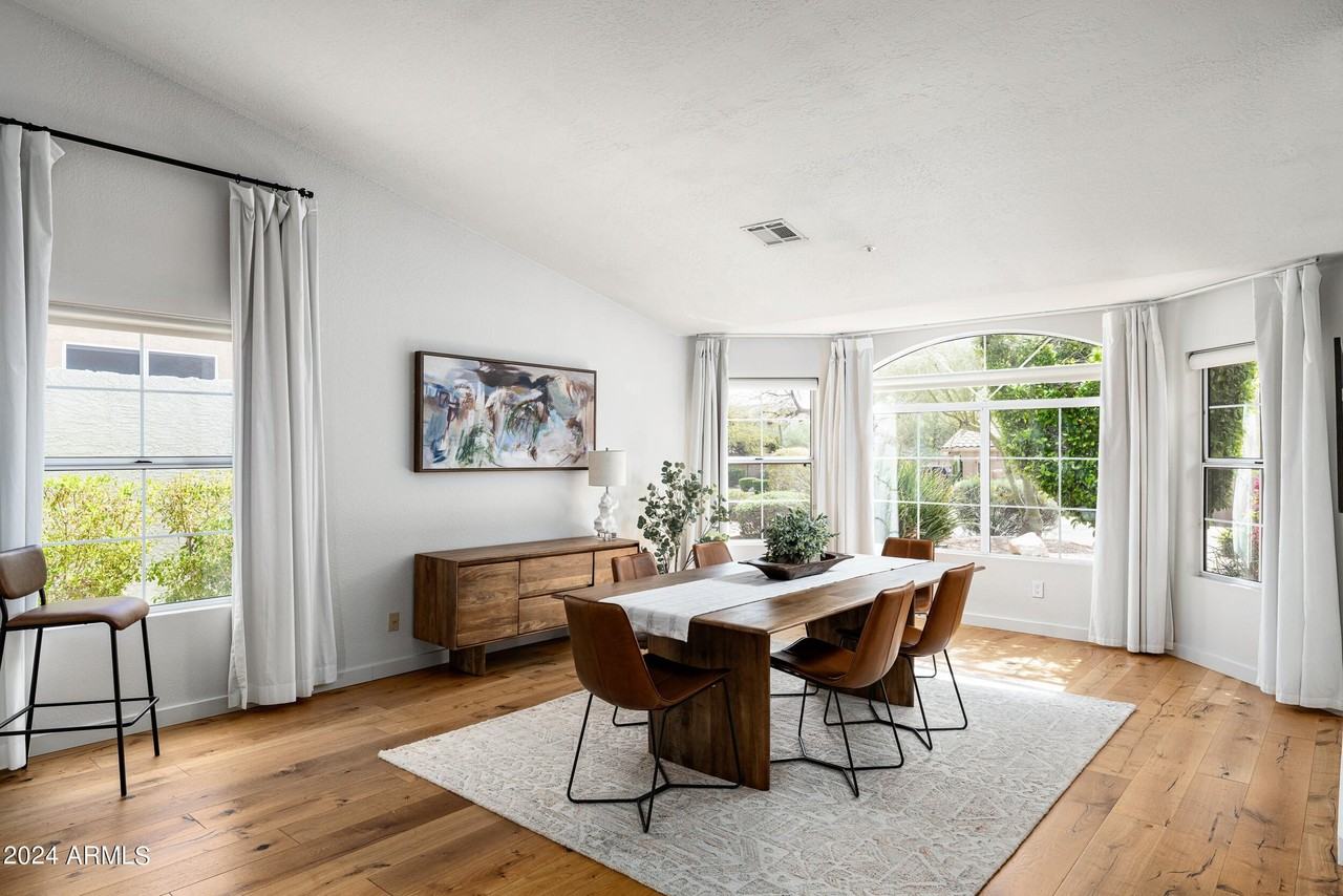 9378 E Topeka Dr - Photo 7 of 28