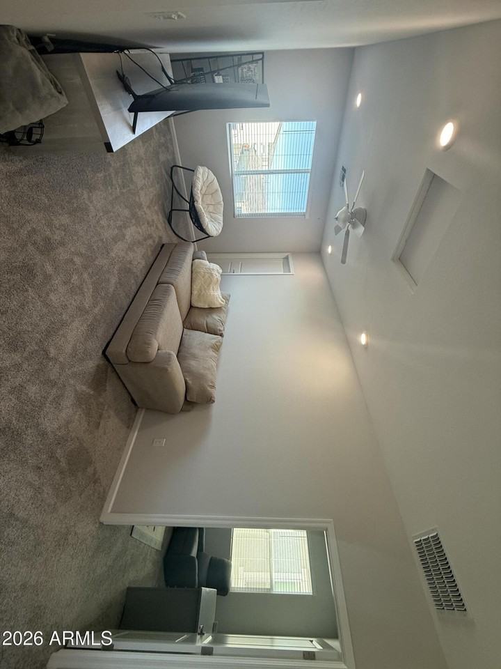 18140 W Daley Ln - Photo 7 of 16