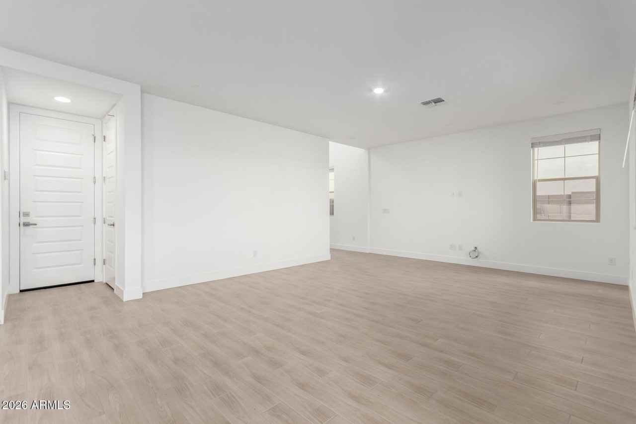 19412 S 214th Pl - Photo 7 of 38