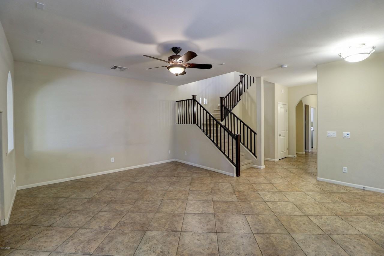 15359 W Columbine Dr - Photo 5 of 31