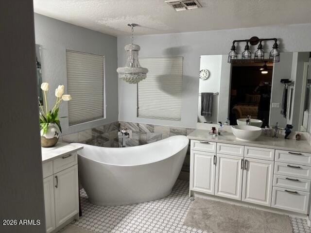 814 E Krista Way - Photo 6 of 33