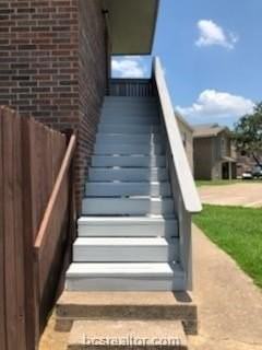 803 Autumn Cir #D - Photo 2 of 12