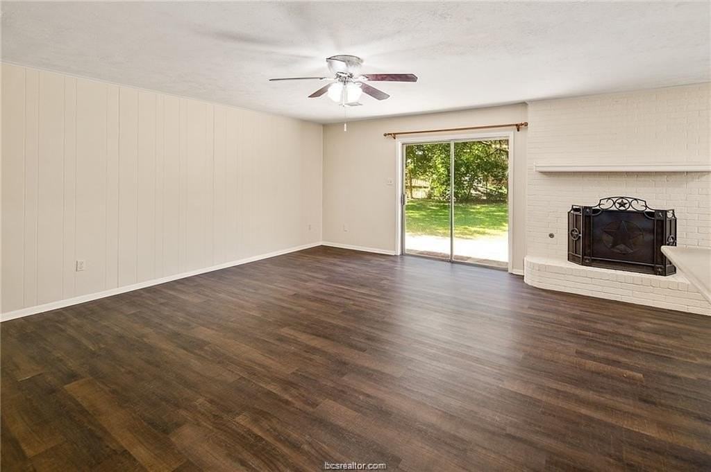 315 Borderbrook Dr - Photo 3 of 22