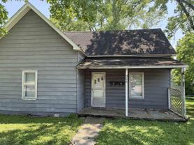 406 17th St #A - Photo 1 of 1