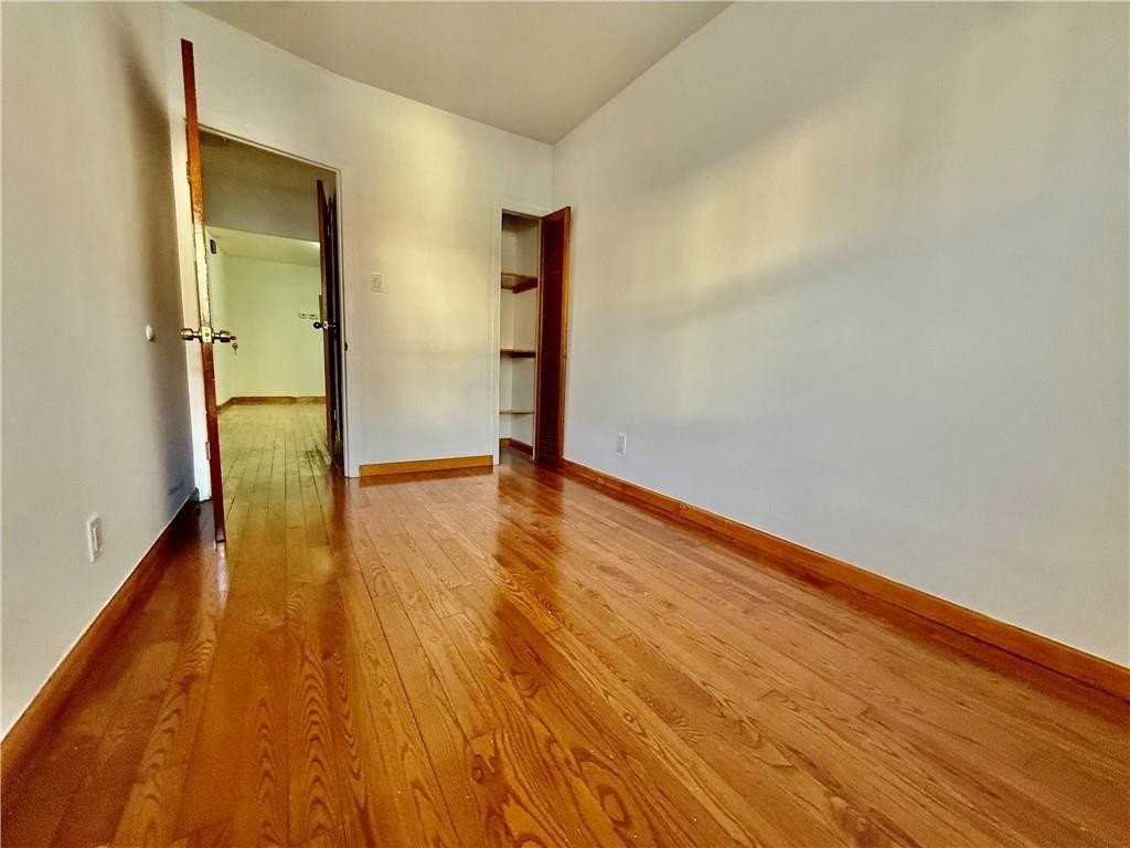 2055 70th St #1 - Photo 3 of 6