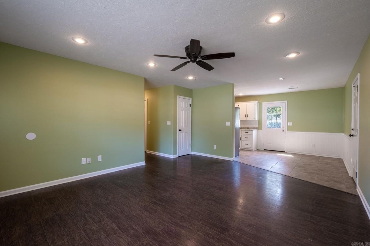 18 Fox Run Dr - Photo 5 of 16