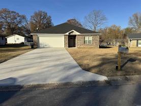 4 Shiloh Pl - Photo 1 of 1