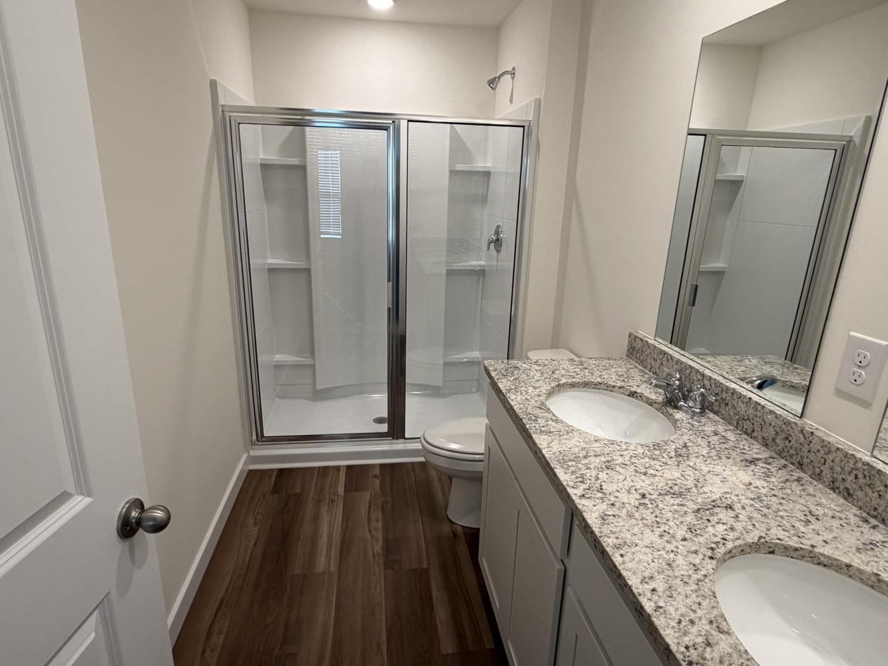 4206 Belcourt Ln Ne - Photo 7 of 11