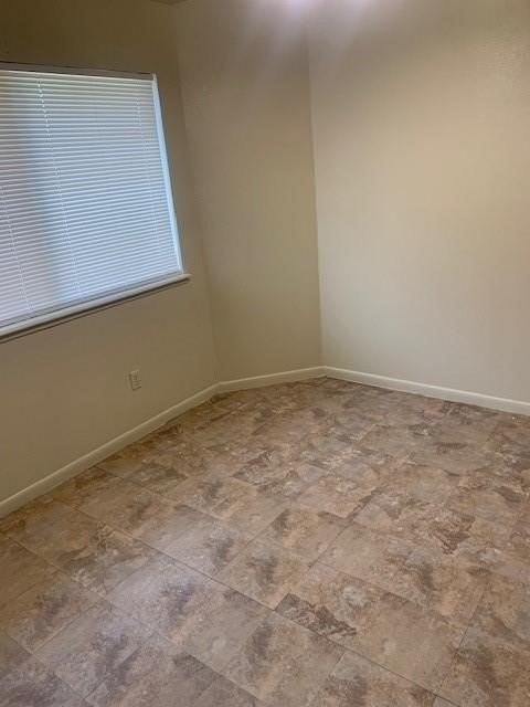 5049 Meandering Ln Apt C #C - Photo 5 of 8