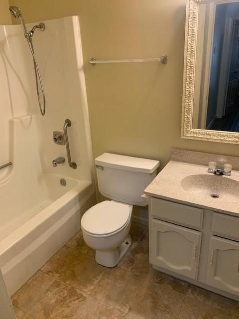 5049 Meandering Ln Apt C #C - Photo 7 of 8