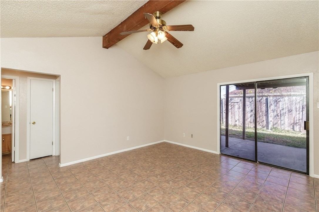 2538 Allencrest Dr - Photo 4 of 27