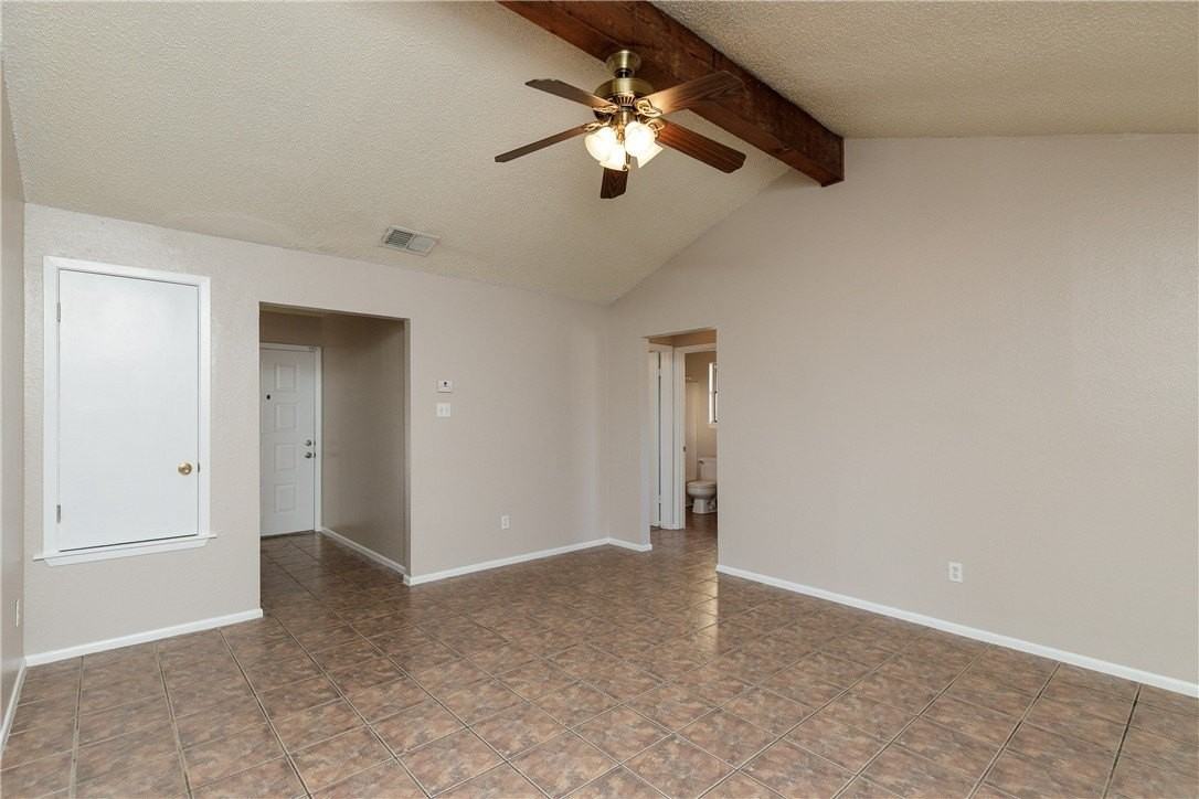 2538 Allencrest Dr - Photo 6 of 27