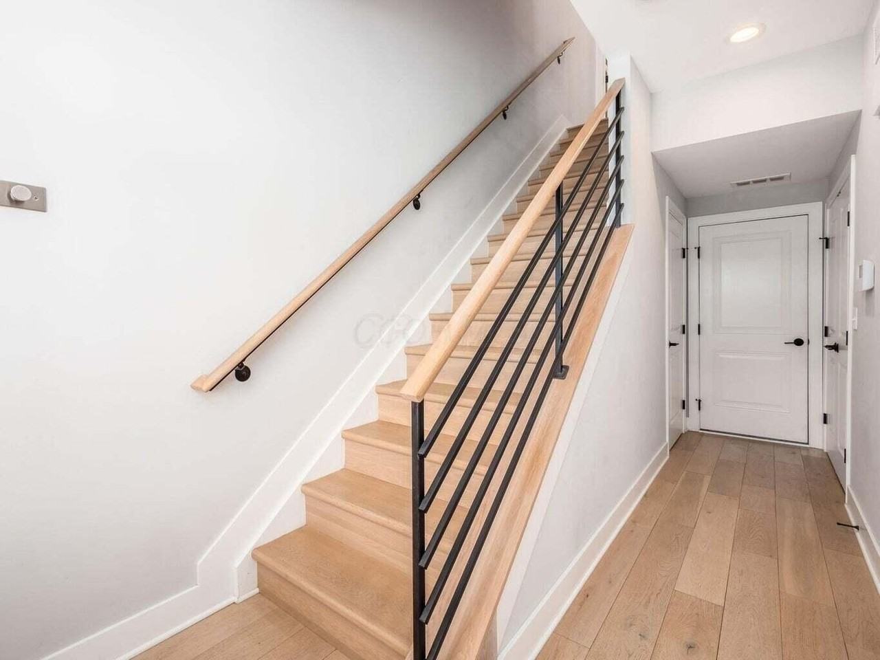 1187 Cromartie Ln - Photo 3 of 26