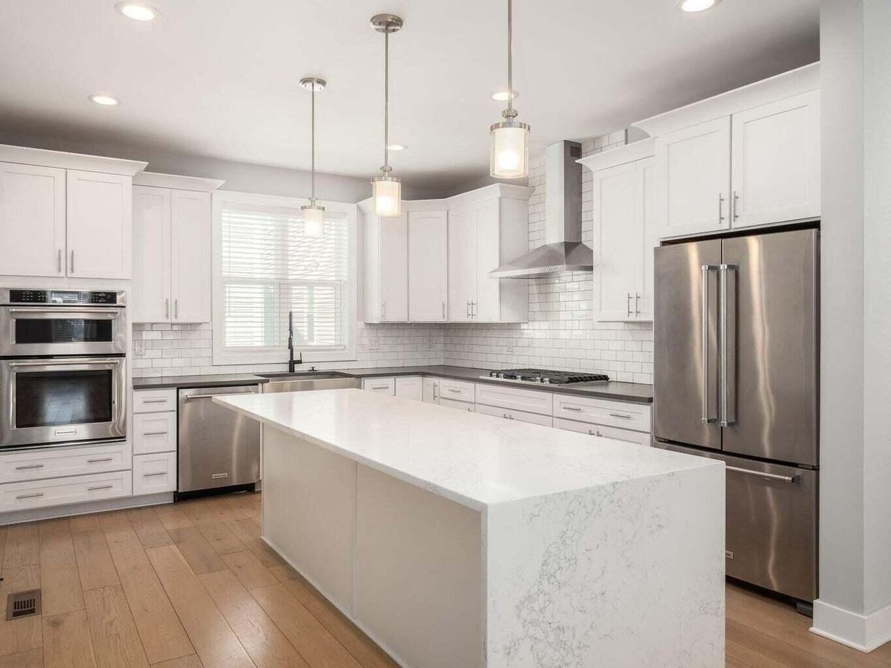 1187 Cromartie Ln - Photo 7 of 26