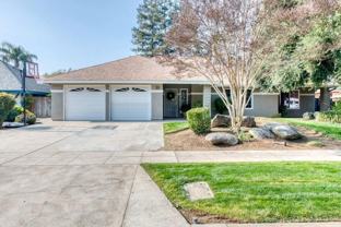 8476 N Del Mar Ave #1 - Photo 1 of 1