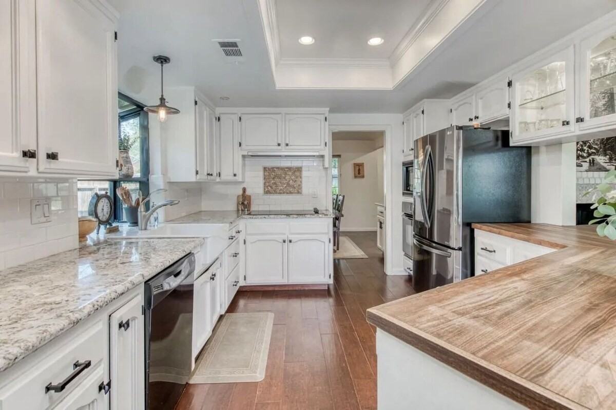 8476 N Del Mar Ave #1 - Photo 5 of 20