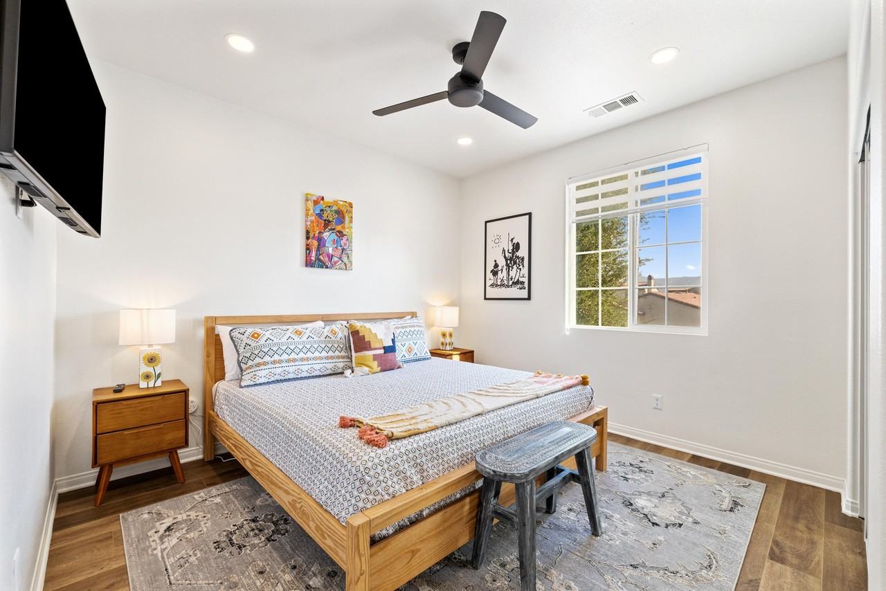 42719 Incantata Pl - Photo 4 of 50