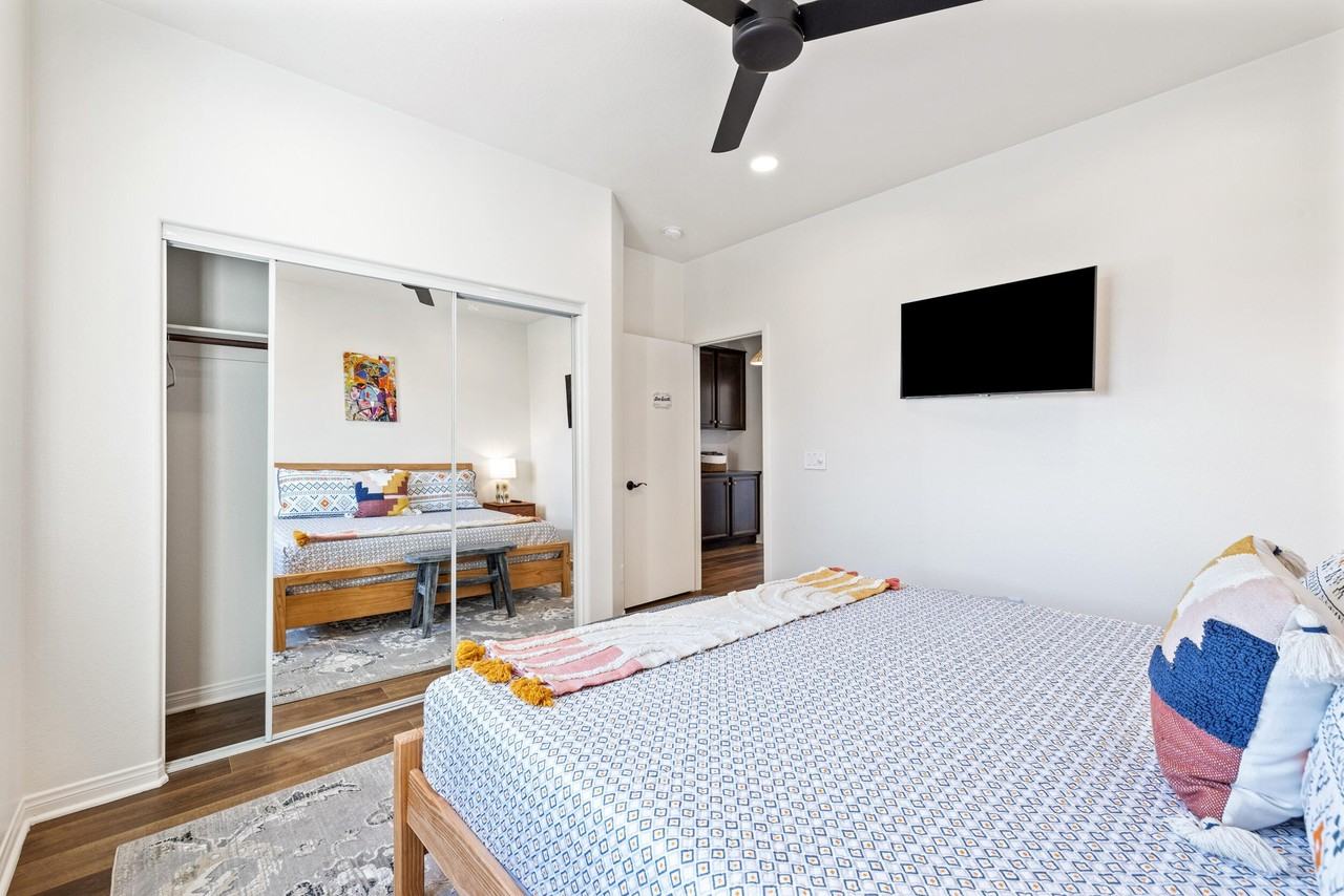 42719 Incantata Pl - Photo 5 of 50