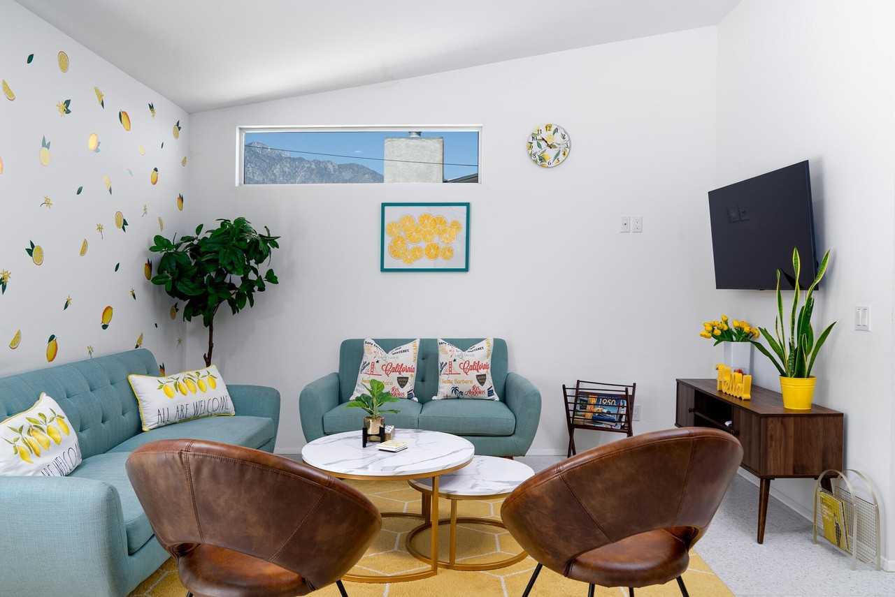 2383 E Powell Rd - Photo 6 of 35