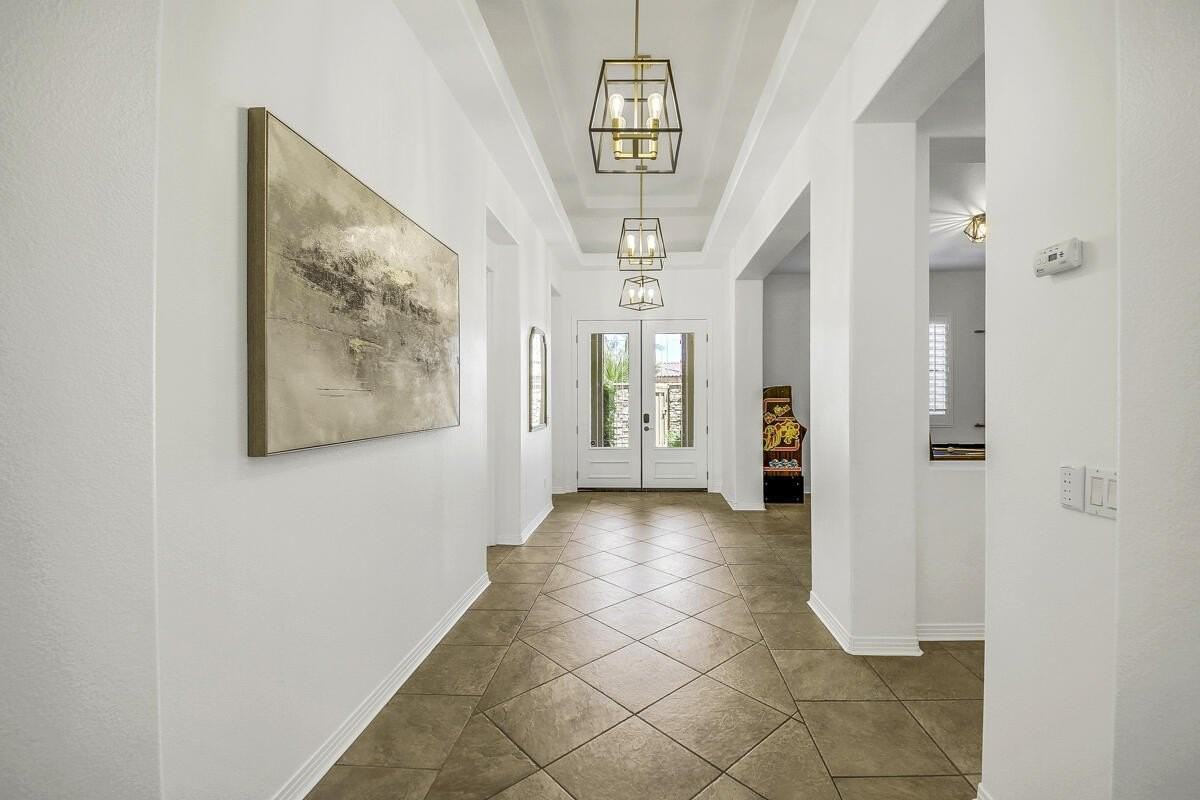 48749 Renewal St - Photo 4 of 38