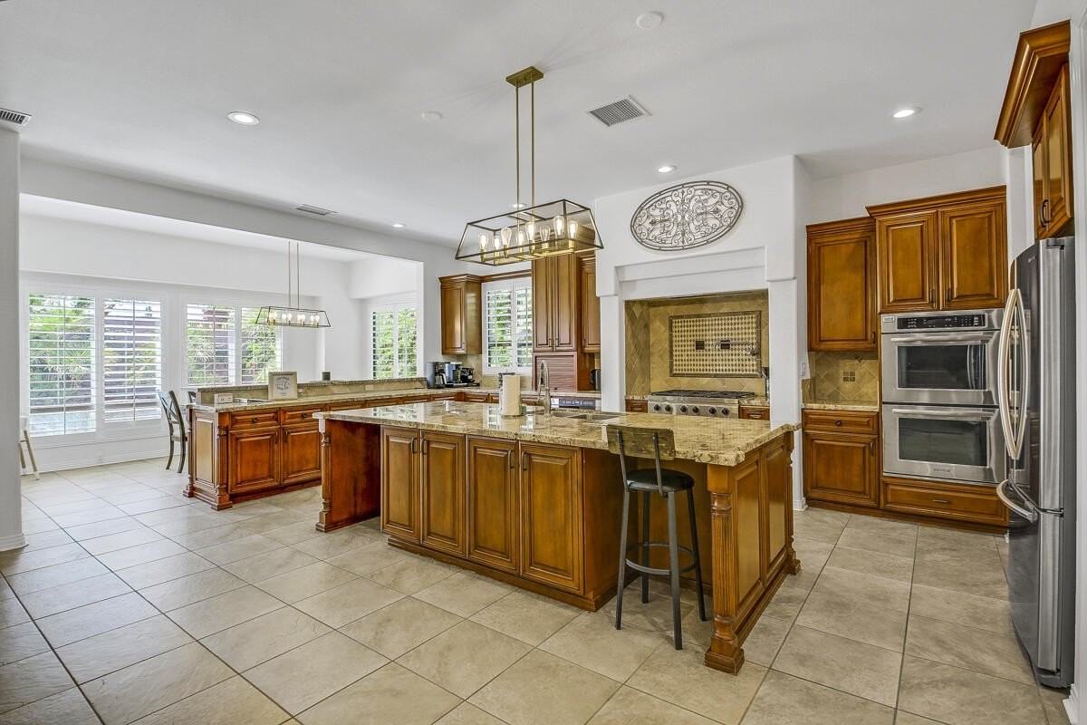 48749 Renewal St - Photo 7 of 38