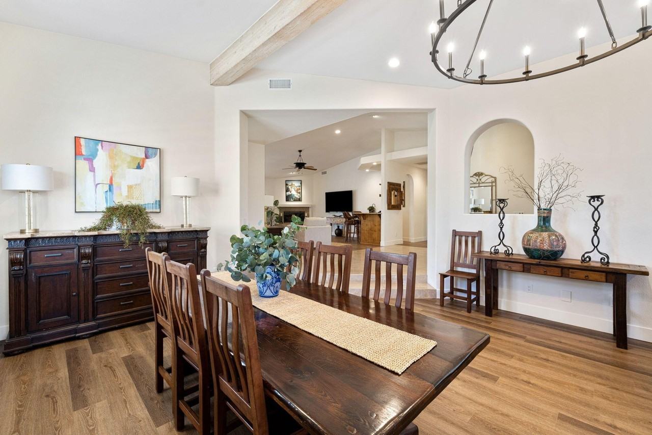 47210 Heliotrope Dr - Photo 3 of 50