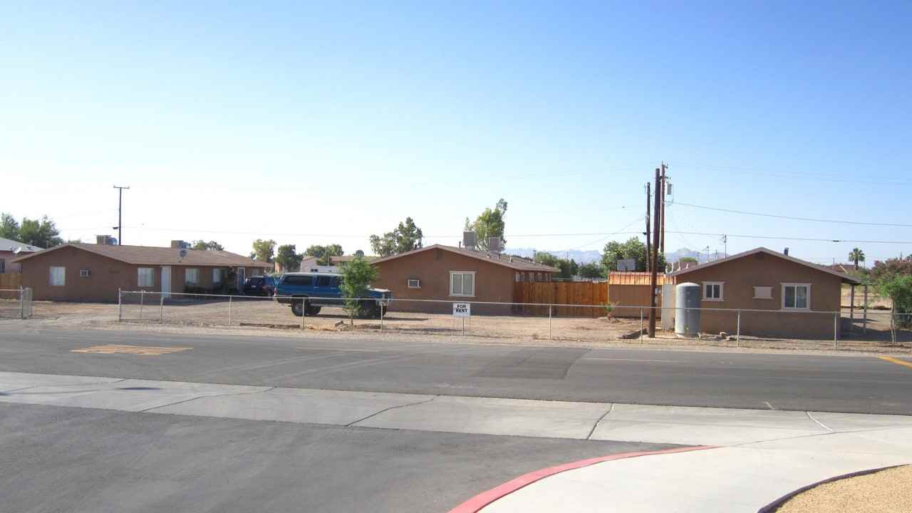 10340 E Vernon Ave Apt 1 #1 - Photo 2 of 6