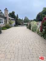 featured image of 11570 W Sunset Blvd