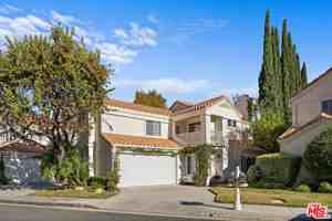 featured image of 4324 Willow Glen St