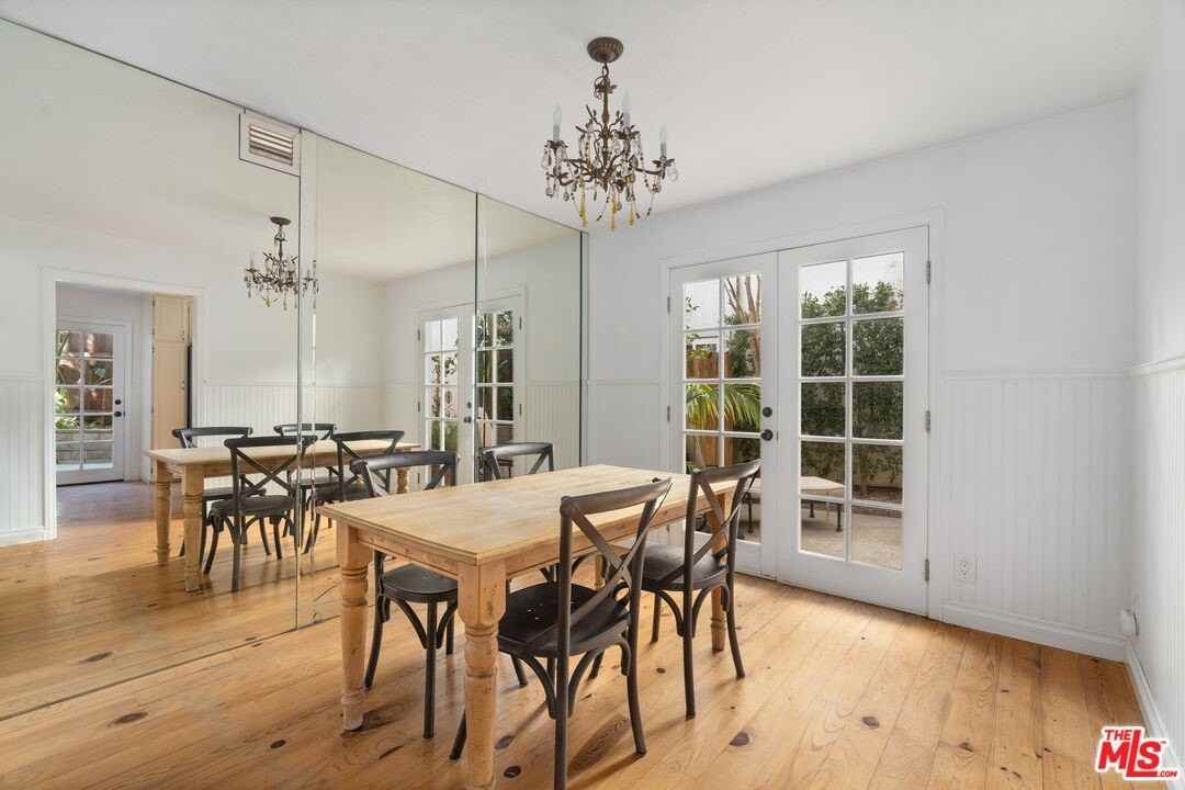 4324 Willow Glen St - Photo 4 of 19