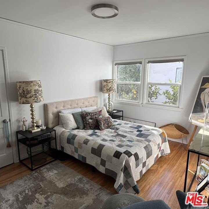 8036 Norton Ave - Photo 7 of 20