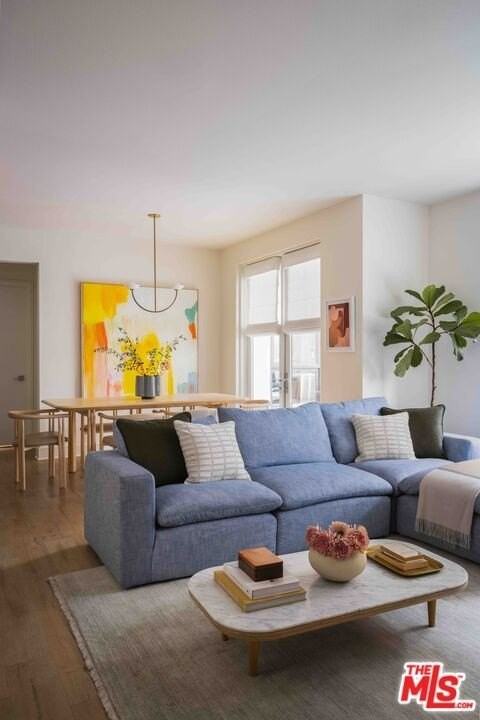 6030 Seabluff Dr Apt 315 #315 - Photo 3 of 6