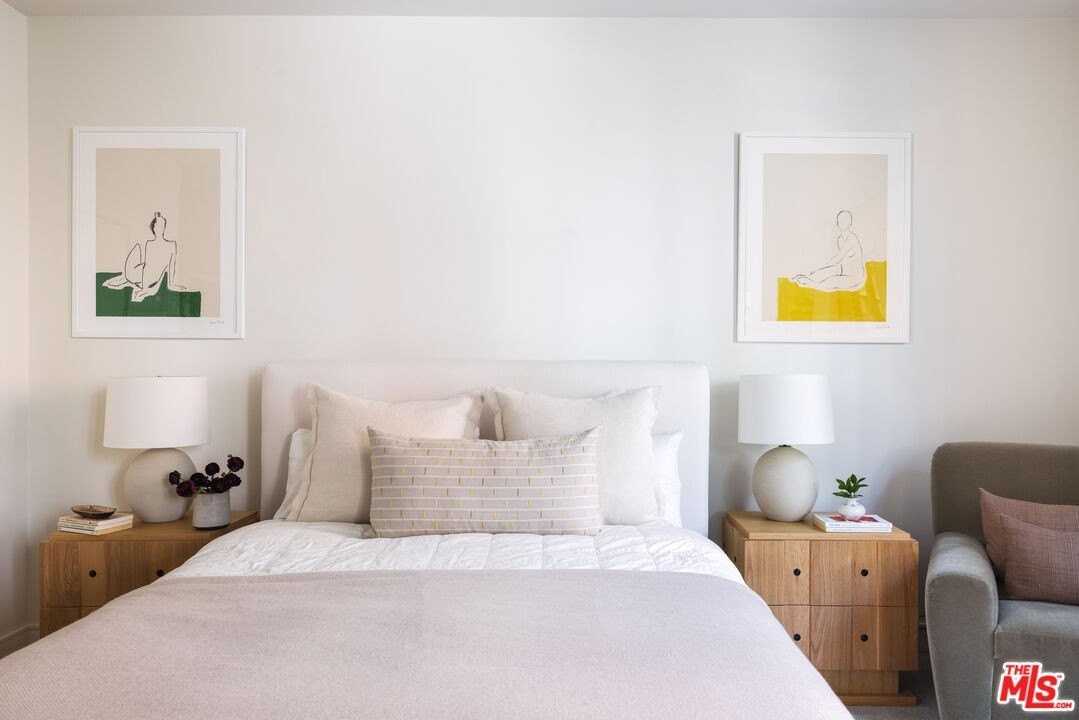 6030 Seabluff Dr Apt 315 #315 - Photo 5 of 6