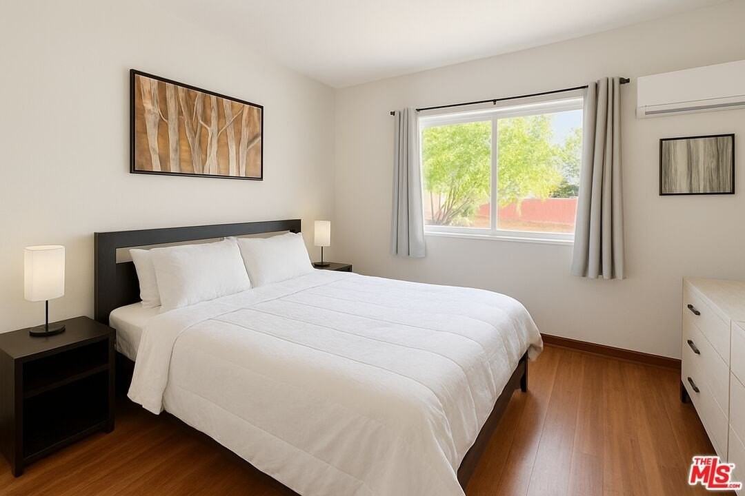 522 Westminster Ave - Photo 6 of 12