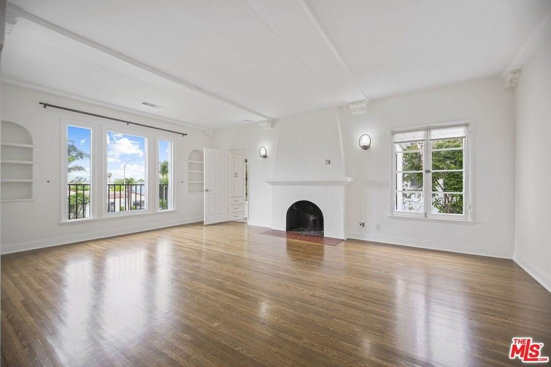 1148 S Stanley Ave - Photo 6 of 27