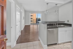 300 W 5th St Apt 339 #339 - Photo 1 of 1