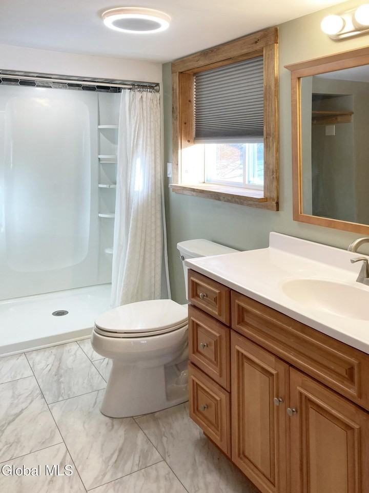 107 Patten Mills Rd - Photo 6 of 33