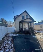 featured image of 30 Warren Ln