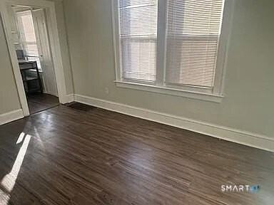 30 Warren Ln - Photo 5 of 13